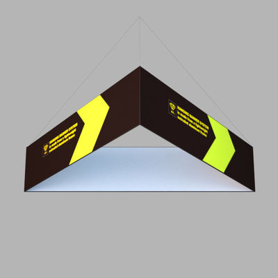 240x120x48in Kare Üçgen Ticaret Fuarı Asılı Afiş Kumaş Asılı Tabelalar Ekranı